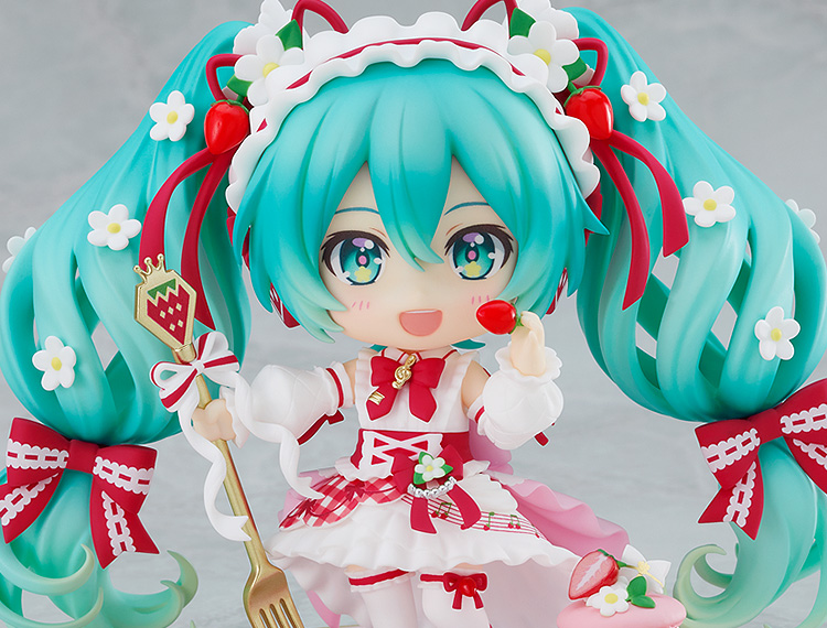 Nendoroid Hatsune Miku: 15th Anniversary Ver.